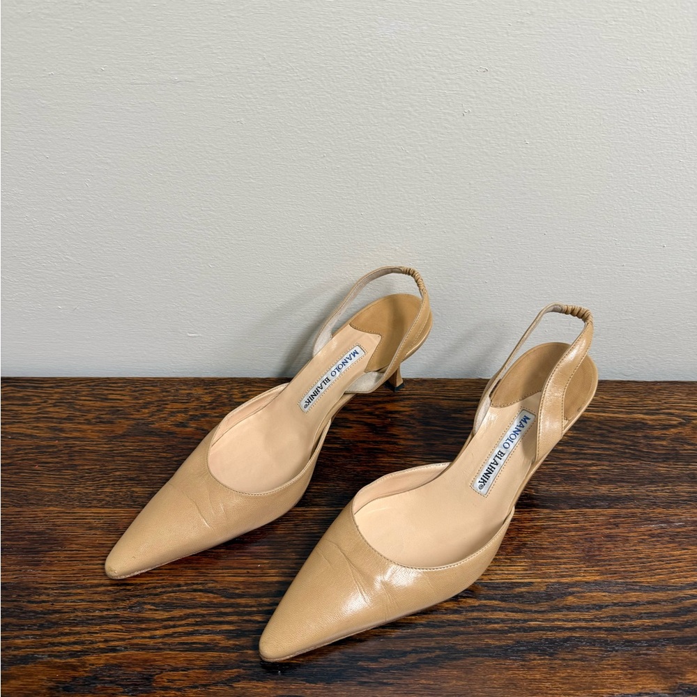 Manolo Blahnik Tan Heels Slingback Pumps size 40 or 9/9.5